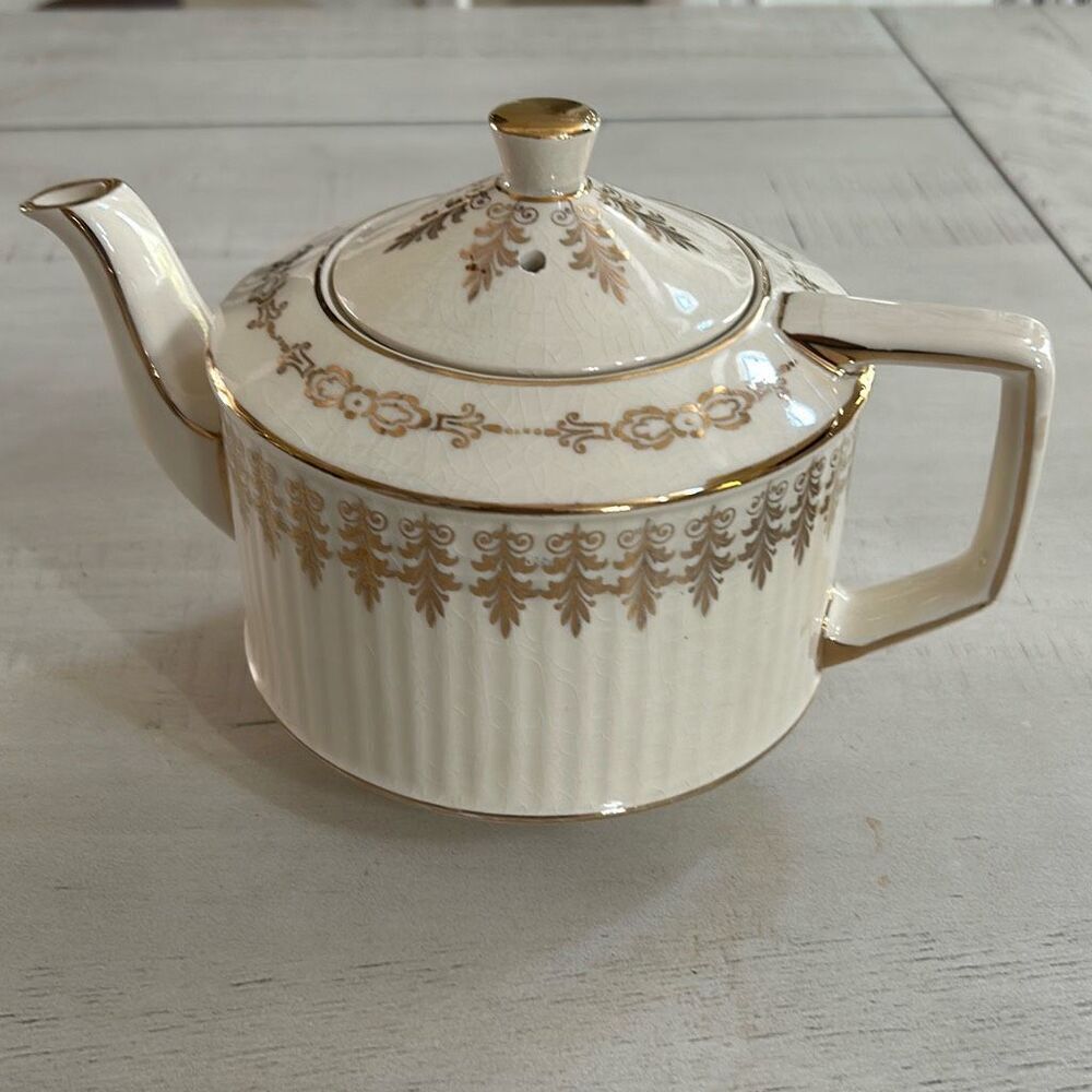 SADLER Vintage English Teapot